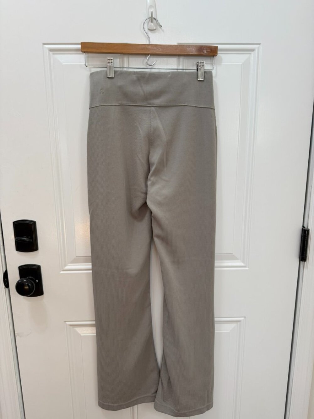 Lululemon Brushed Softstreme Ribbed Zip-Flared Pant Riverstone Size 6 - Picture 5 of 13